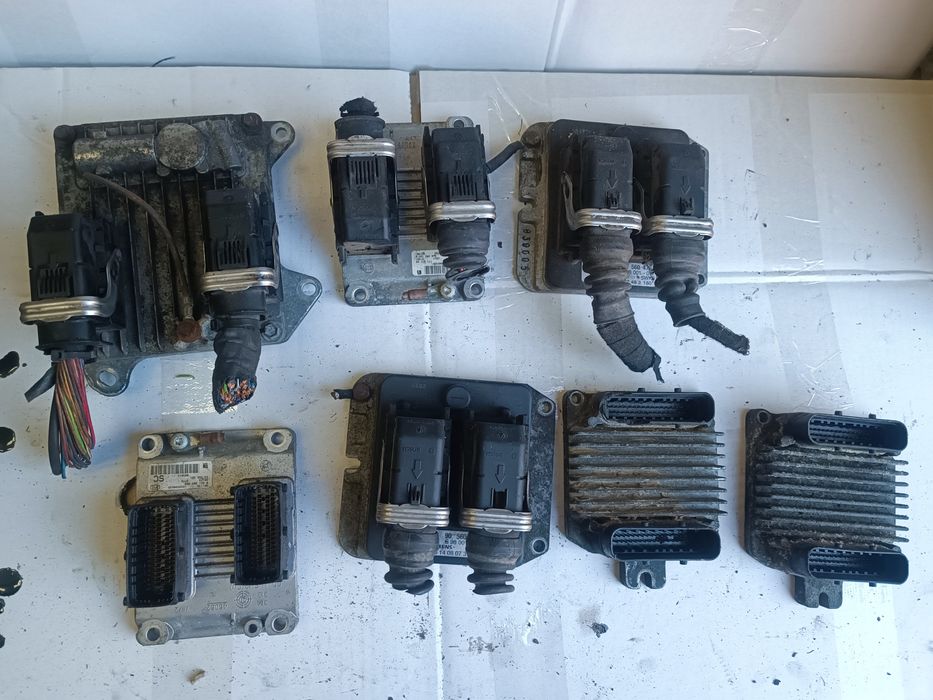 Трамблер opel 1,6 трамбльор Опель 1,6