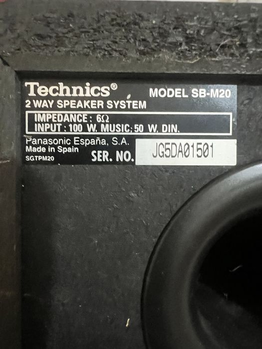 Colunas Technics SB-M20