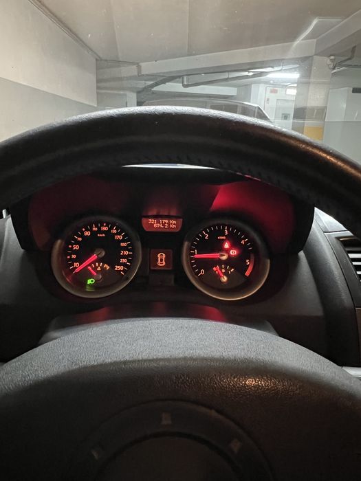 Megane 1.5 TDI EXCELENTE ESTADO! Motos impecavel, consumo baixissimo