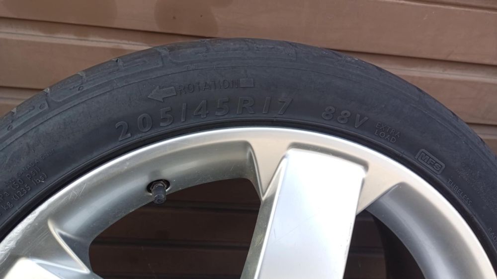 Alufelgi z oponami 17 5×110 Opel
