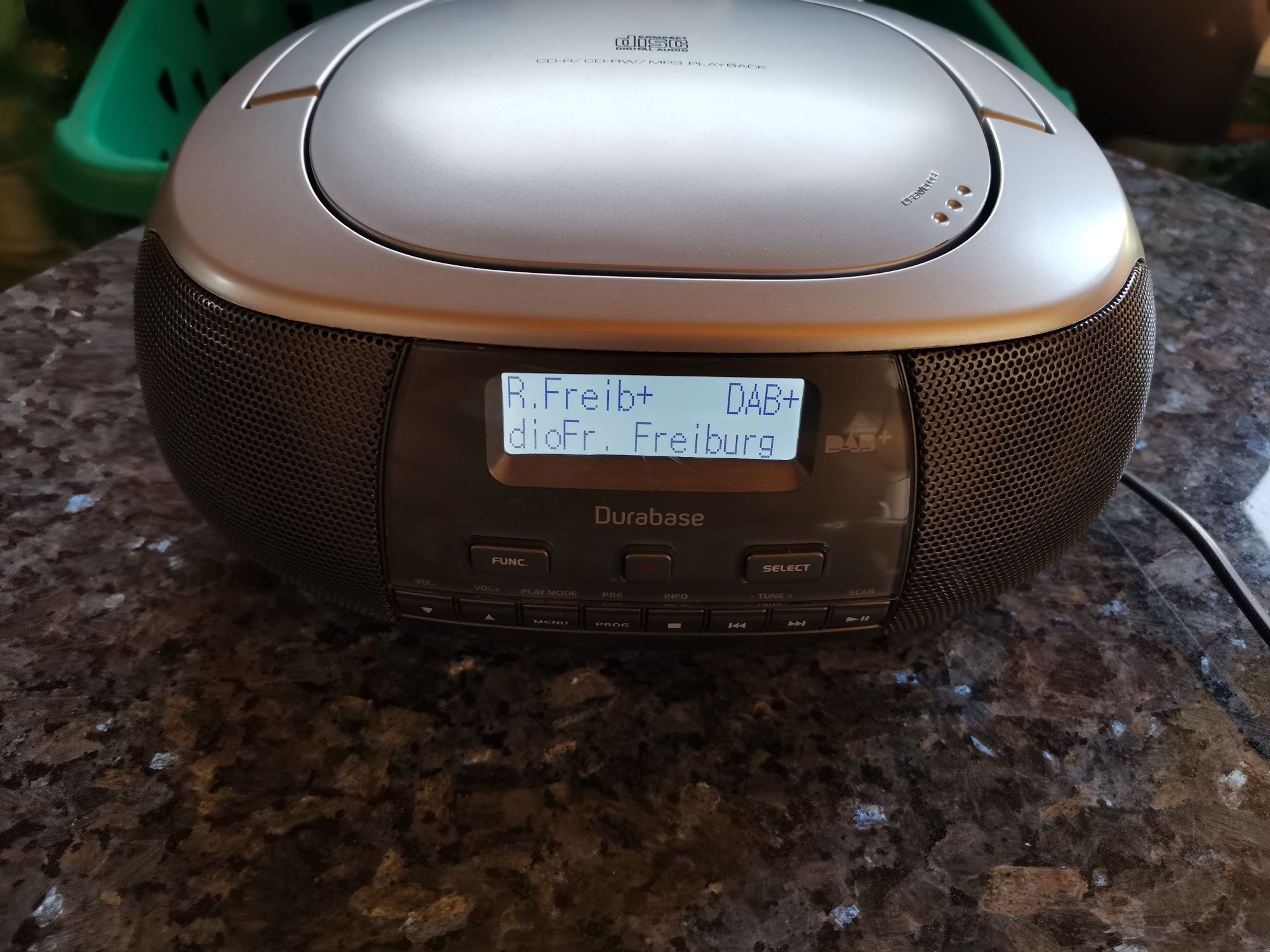 Super Radio DURABASE DAB +