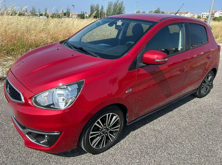 Mitsubishi Space Star 1.2 Intense Connect Edition