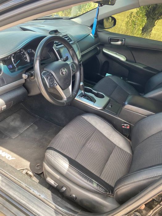 Продам Toyota Camry 50
