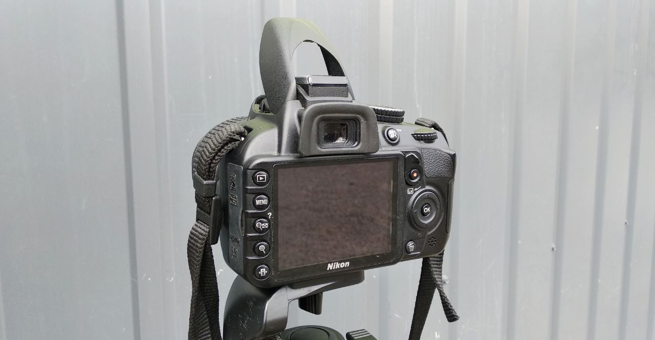 Nikon D3100 в хорошем состоянии, 18-55 объектив, сумка