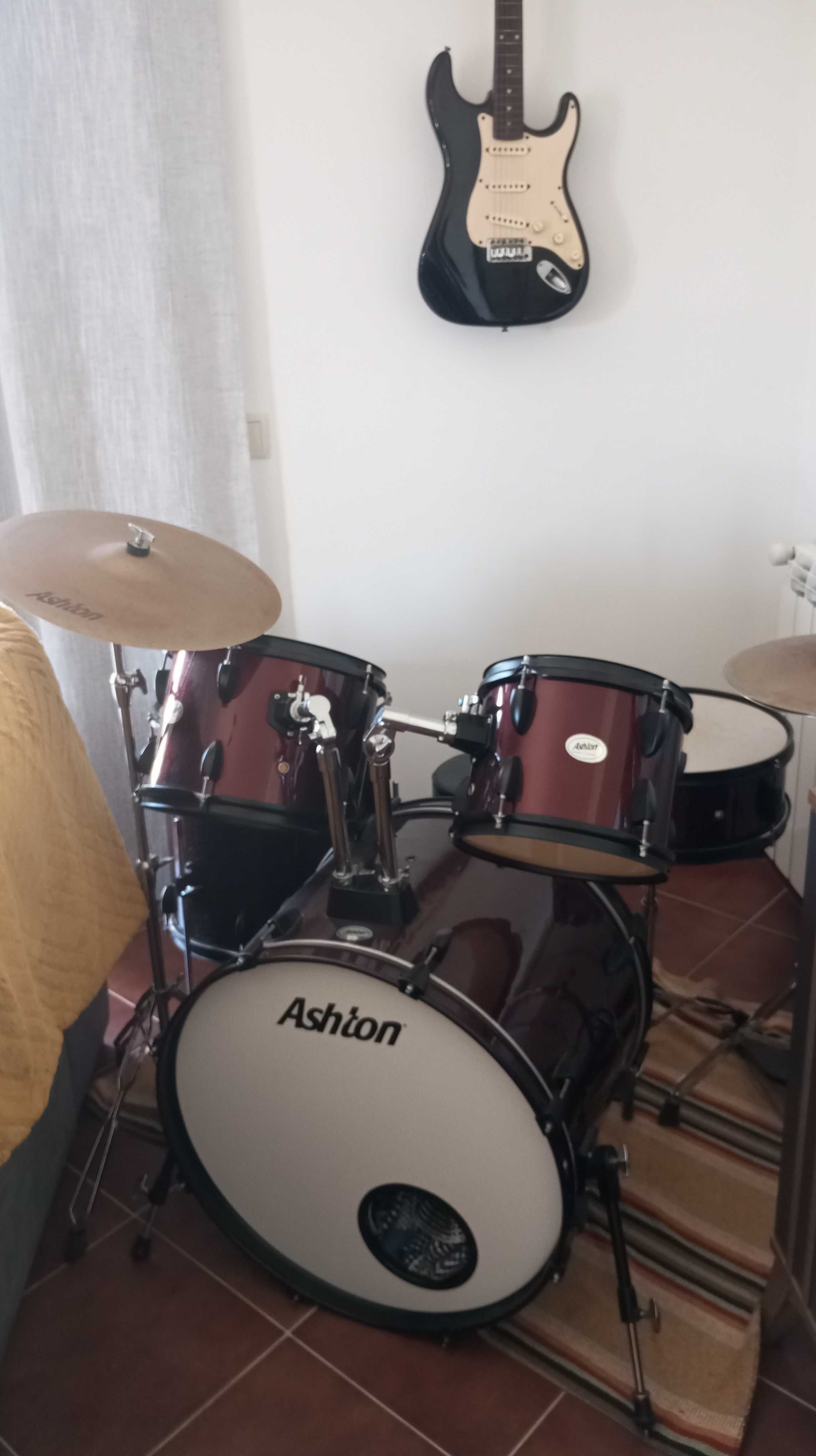 Bateria Ashton em excelente estado
