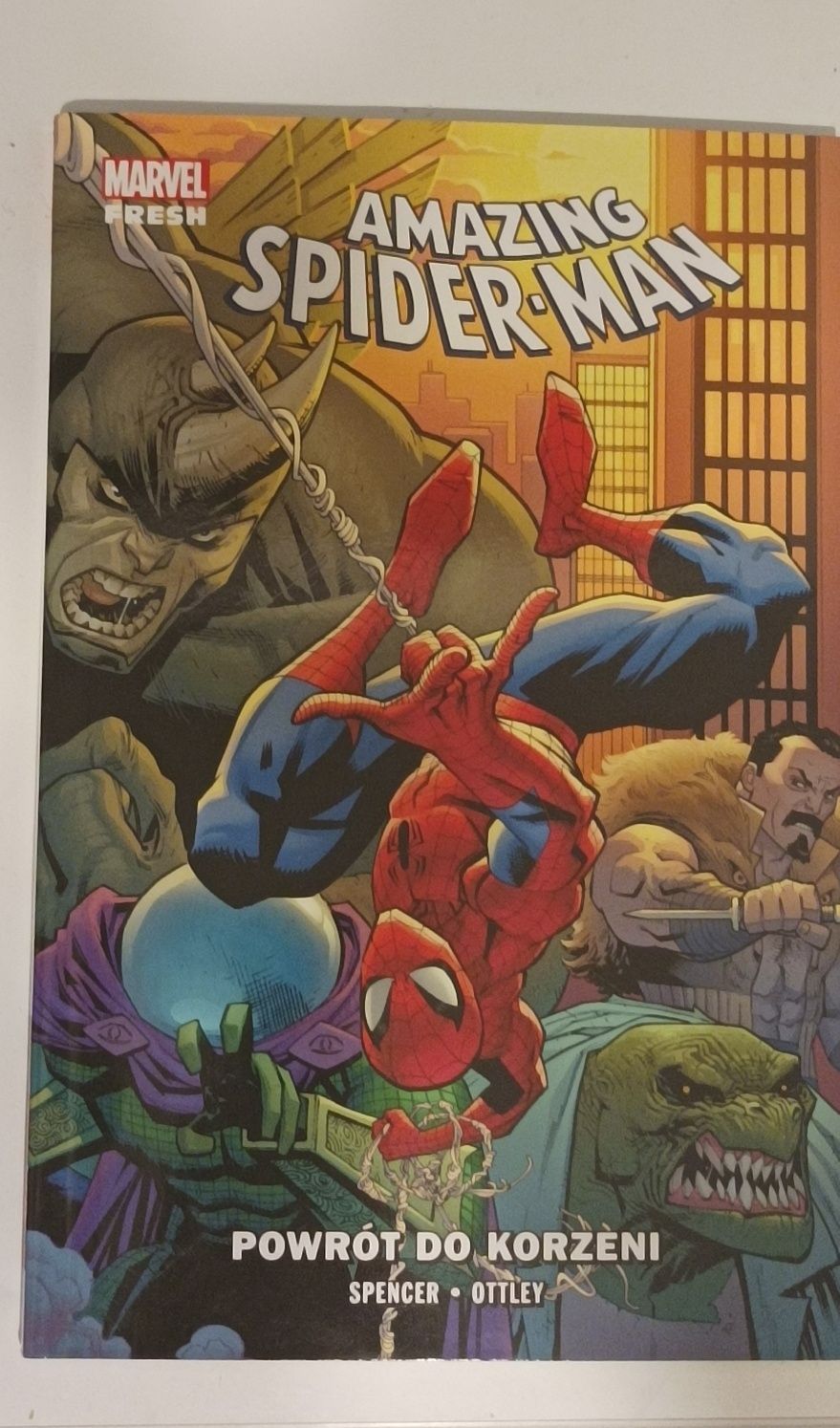 Komiks amazing spiderman powrót do korzeni