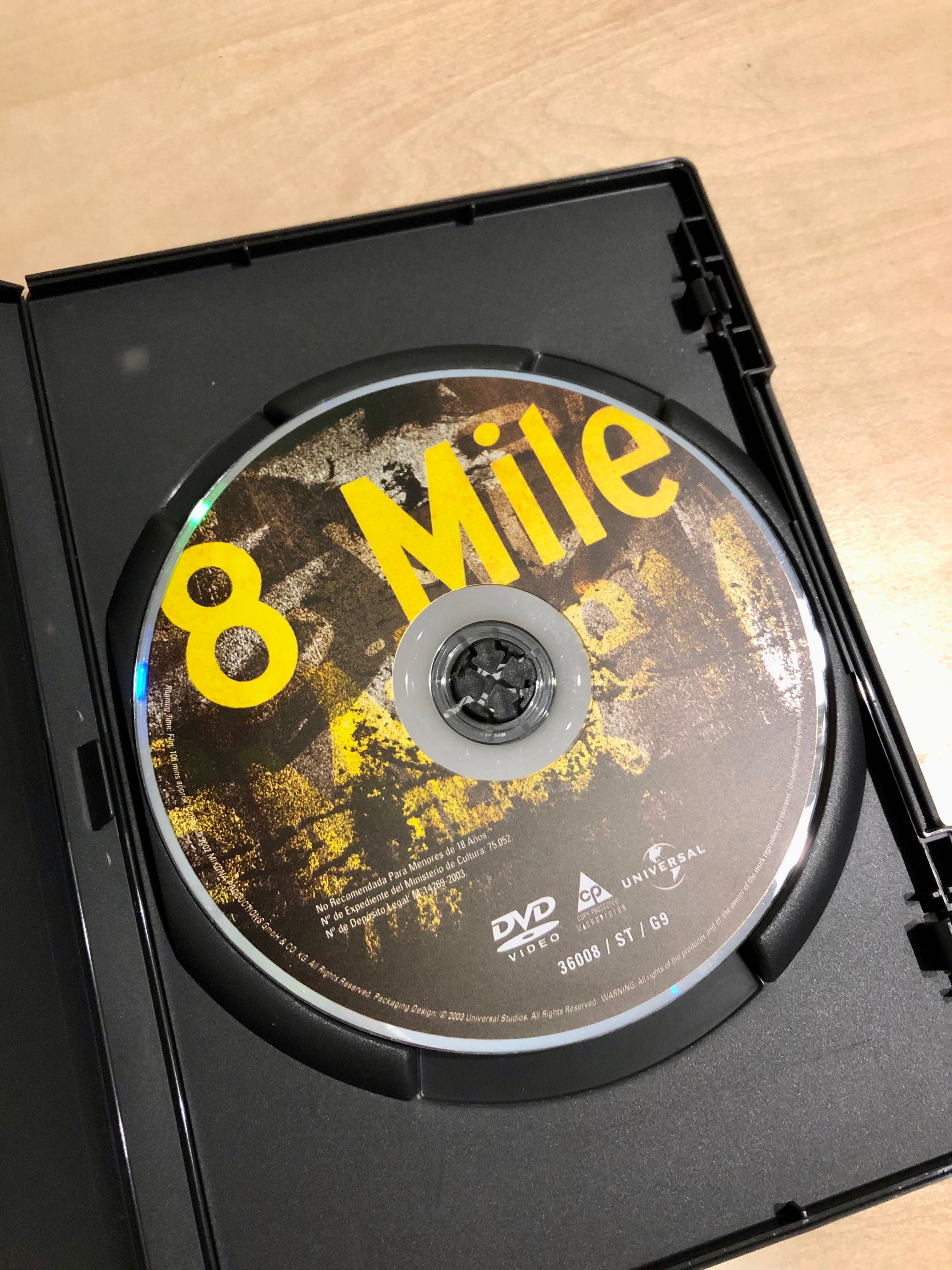 DVD “8 Mile” com Eminem
