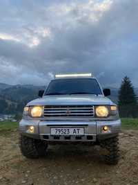 Mitsubishi Pajero 1998