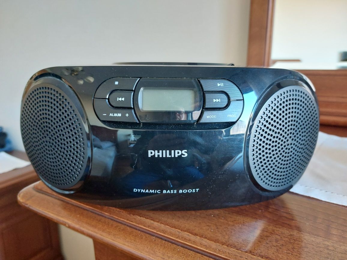 Rádio Philips c/ leitor cd