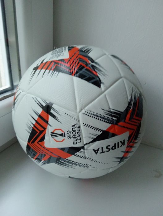 М'яч футбольний розмір 5