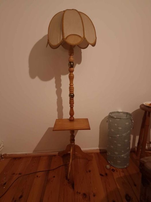 Lampa podłogowa drewniana PRL
