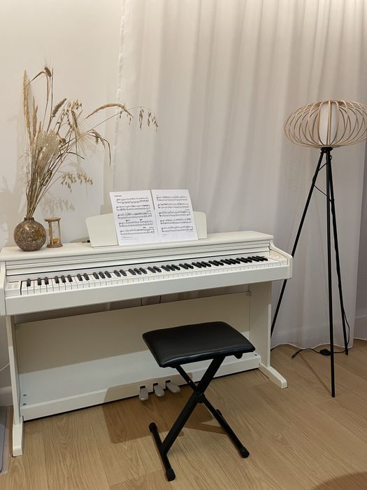 Prezent pod Choinkę :) Pianino elektryczne Elpiano stan super