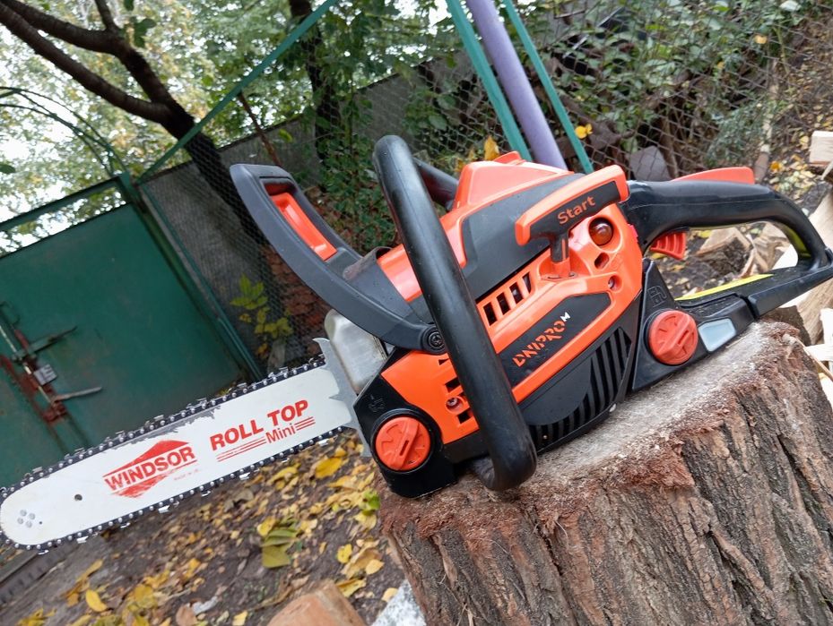 Продам бензопилу Дніпро м. 38