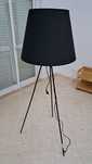 Candeeiro de Pé preto