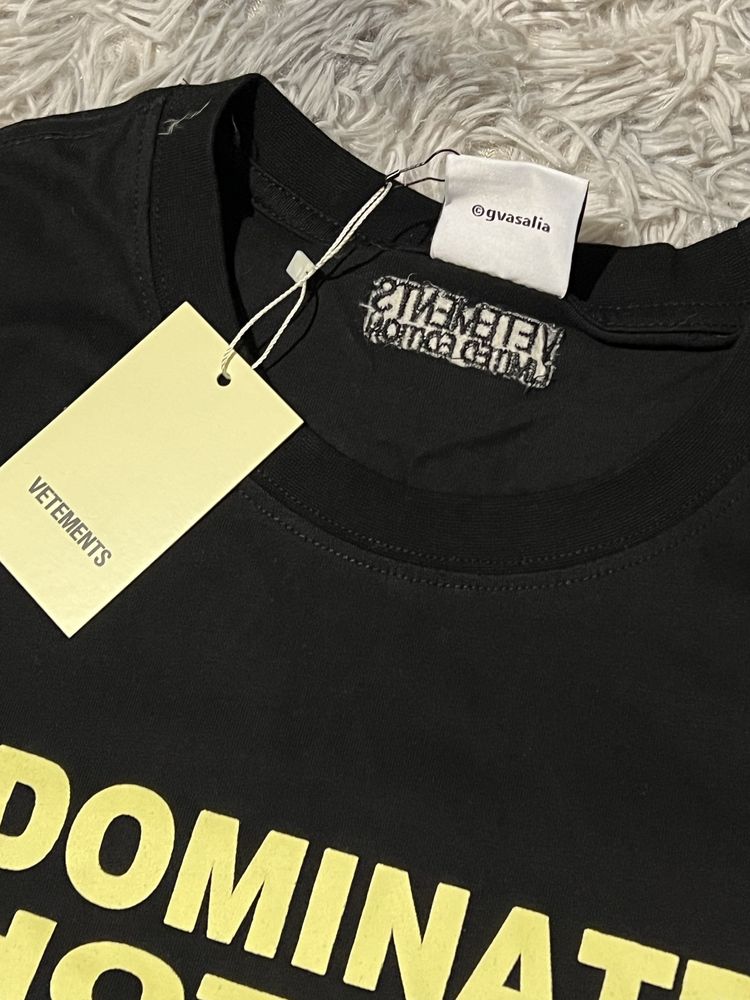 Vetements dominatrix hotline T-SHIRT