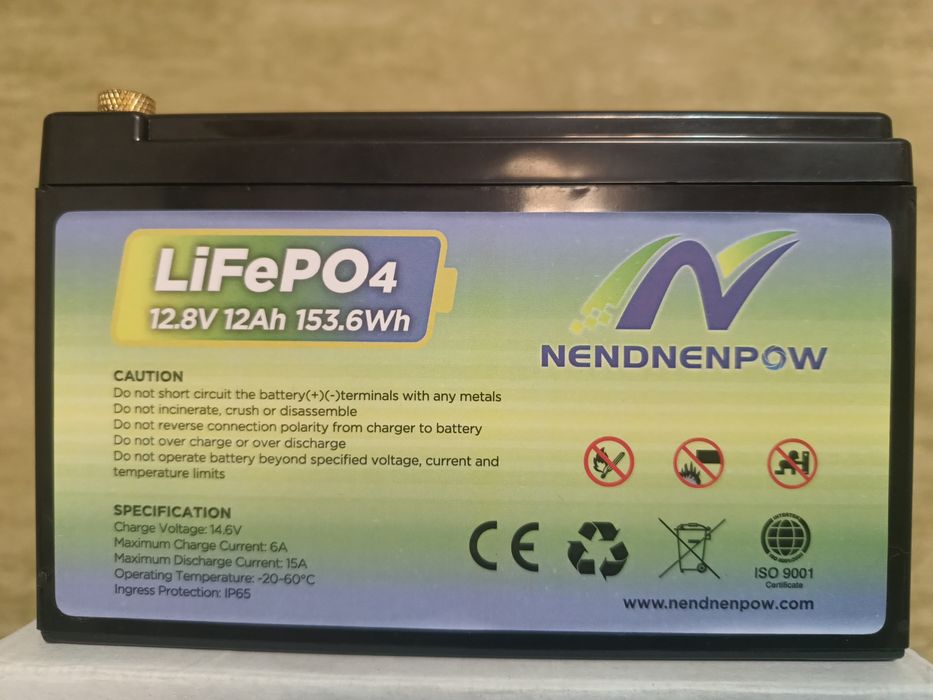 Акумулятори   LiFePo4 для інвертора і сонячних панелей .