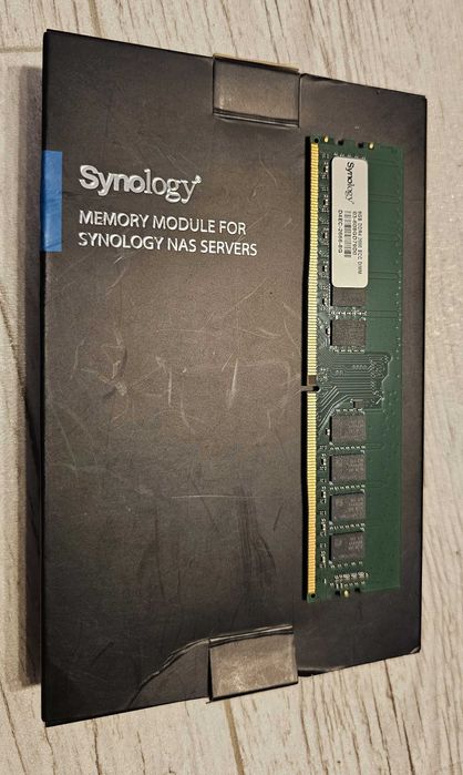 Pamięć RAM 8GB DDR4 - Synology