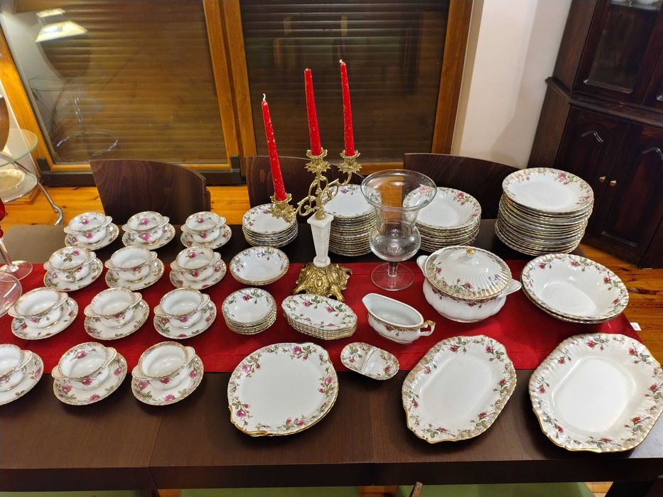 Serwis Obiadowy Porcelana Chodzież Iwona na 12 Osób