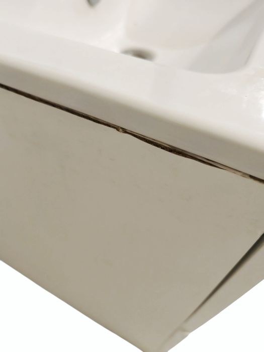 Szafka łazienkowa z umywalką wisząca z szufladami