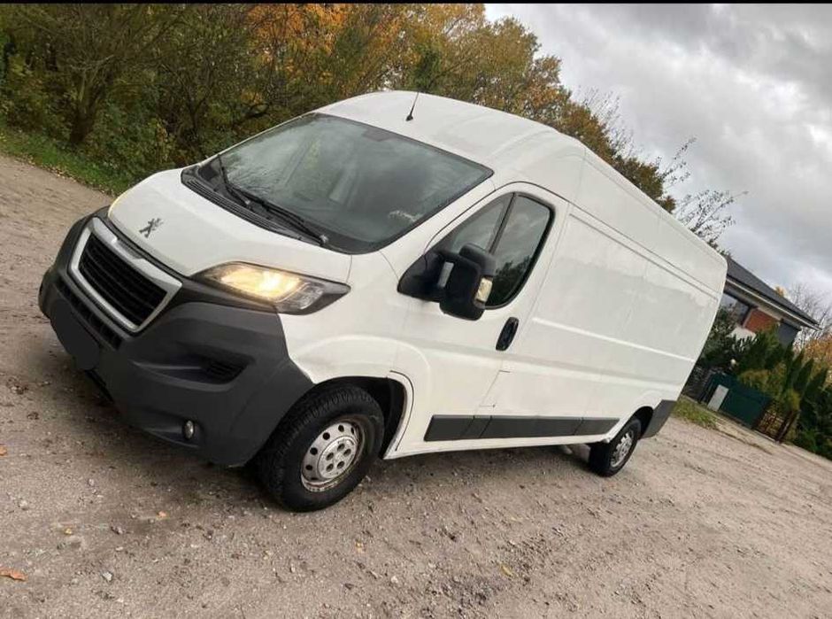 Usługi busem - wywóz mebli, rzeczy po remoncie, sprzątanie placu firmy