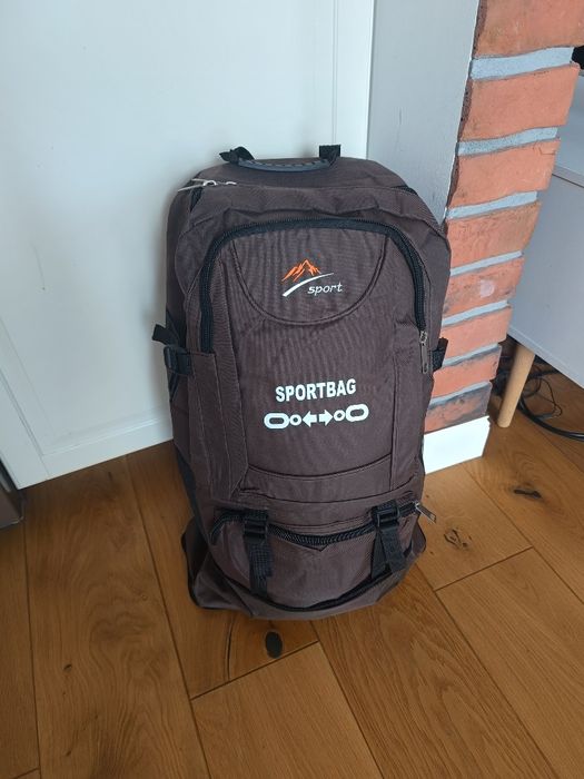 Plecak turystyczny, trekkingowy, duży, lekki, pojemny, w góry, outdoor