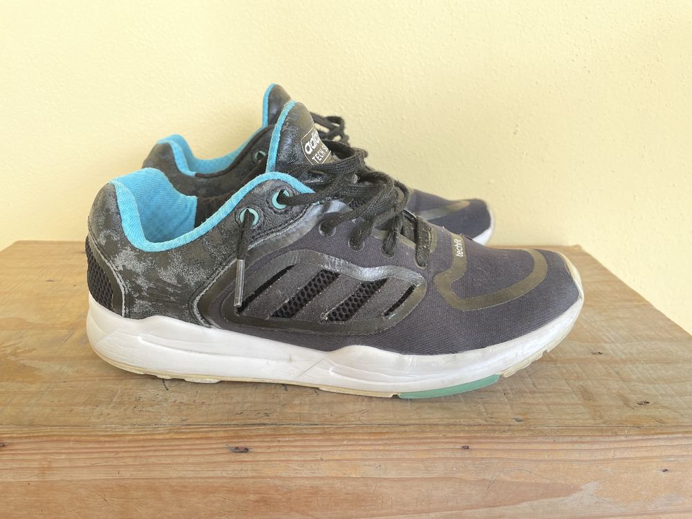 Sapatilhas Adidas Tech Super 3.0