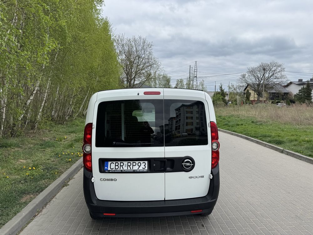 Opel Combo 1.3 CDTI 90KM z Niemiec / Klimatyzacja / Stan Bdb