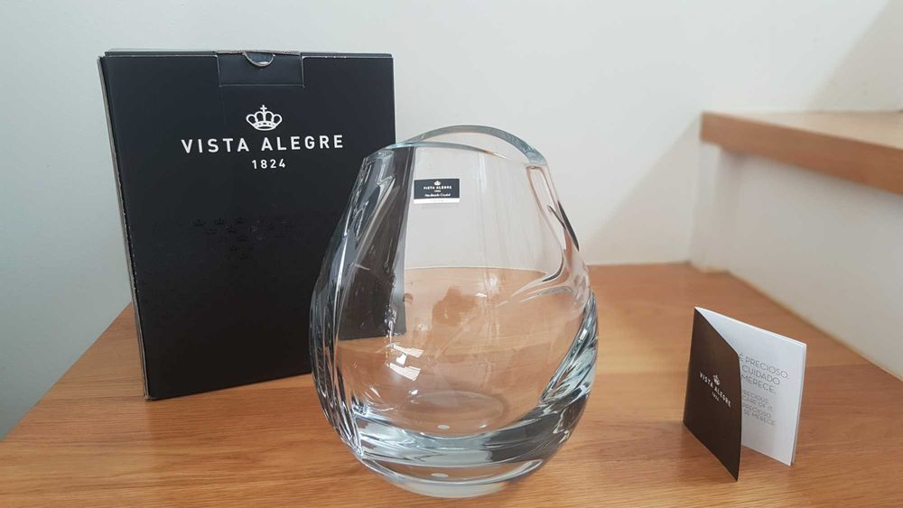 JARRA LACE (Vista Alegre) - Excelente prenda de Natal