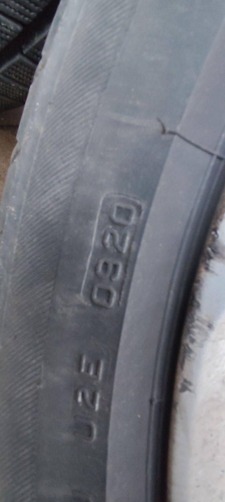 Felgi z oponami letnimi i zimowymi r18 235/45