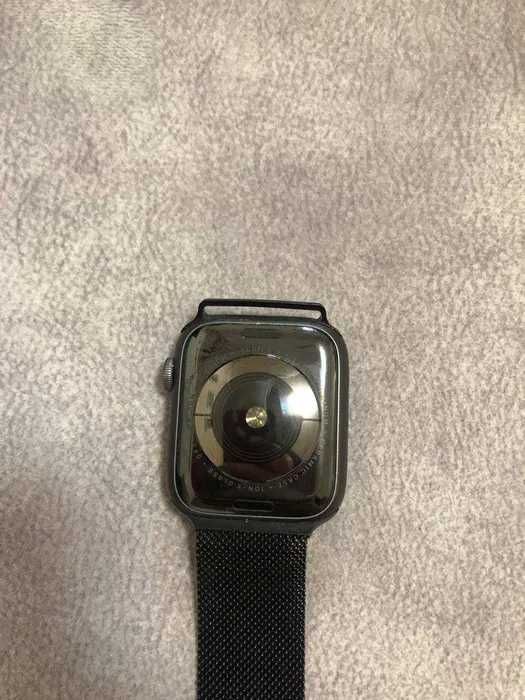 Смарт годинник Apple watch