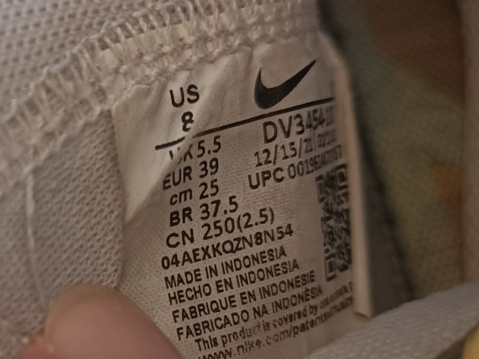 Sapatilhas Nike Blazer Mid '77, tamanho 39