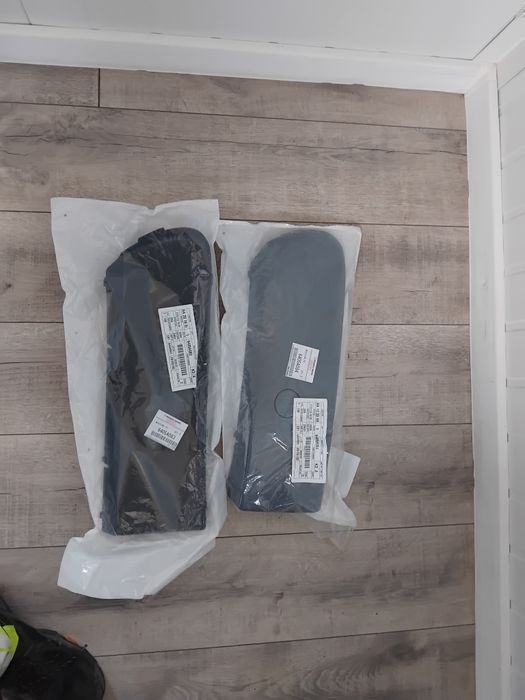 Listwa Nakladla Zderzaka Mitsubishi Colt Nowa Oryginal L / P