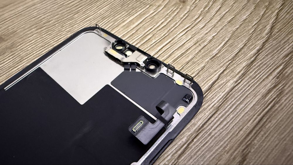 Oryginalny wyświetlacz ekran Apple iPhone 13 demontaz stan BDB