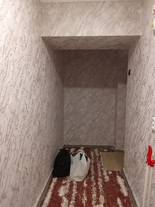 Ремонт поклейка шпалер