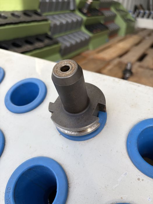 Oprawka narzędziowa SK40 z trzpieniem Ø8 mm – długość 80mm