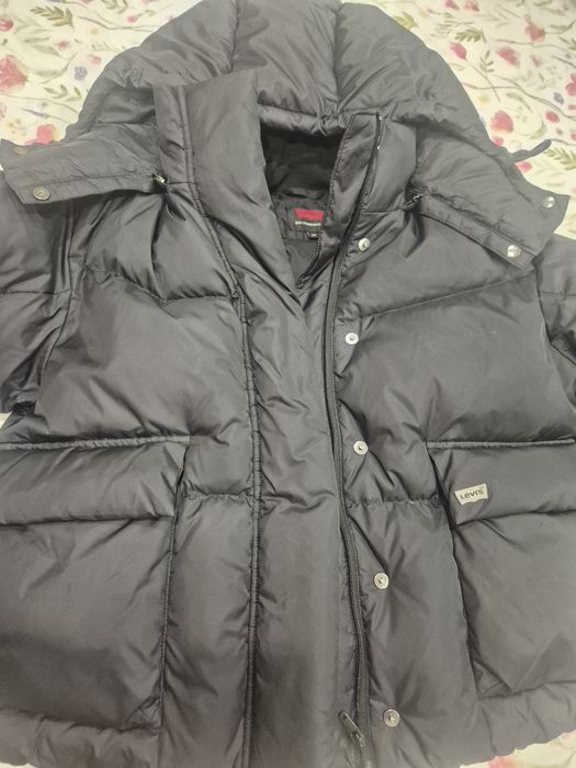 Куртка, пуфер,  пуховик levis