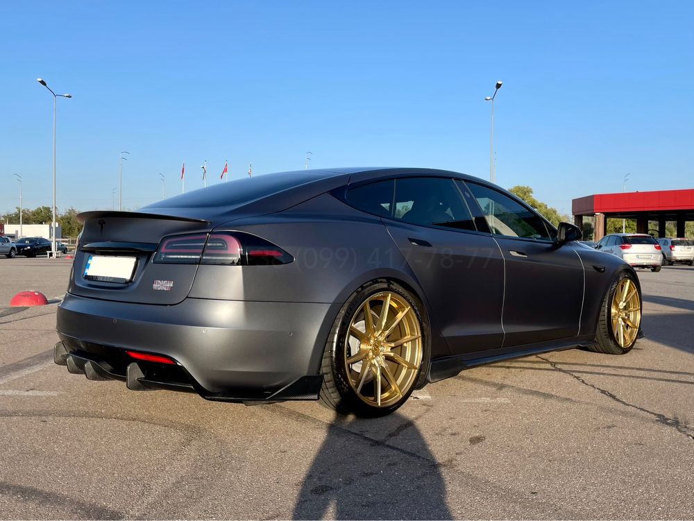 Обвес TESLA Model S Plaid Накладка Губа Сплиттер Диффузор Карбон