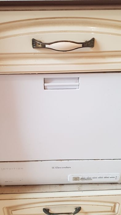 Посудомоичная машина