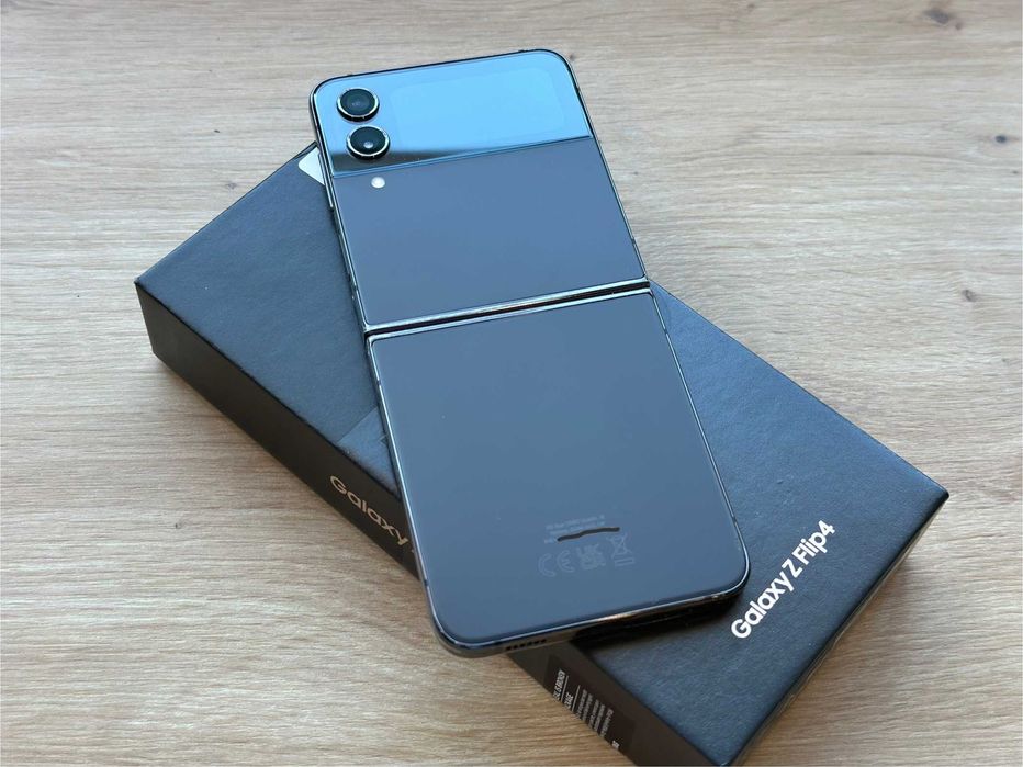 Telefon Samsung Galaxy Z Flip 4 128 GB / 8 GB RAM – 12mcy gwarancji!