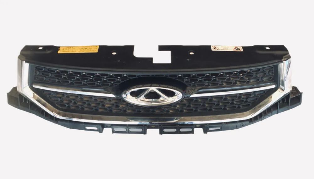 Решітка радіатора Chery Tiggo 2 II