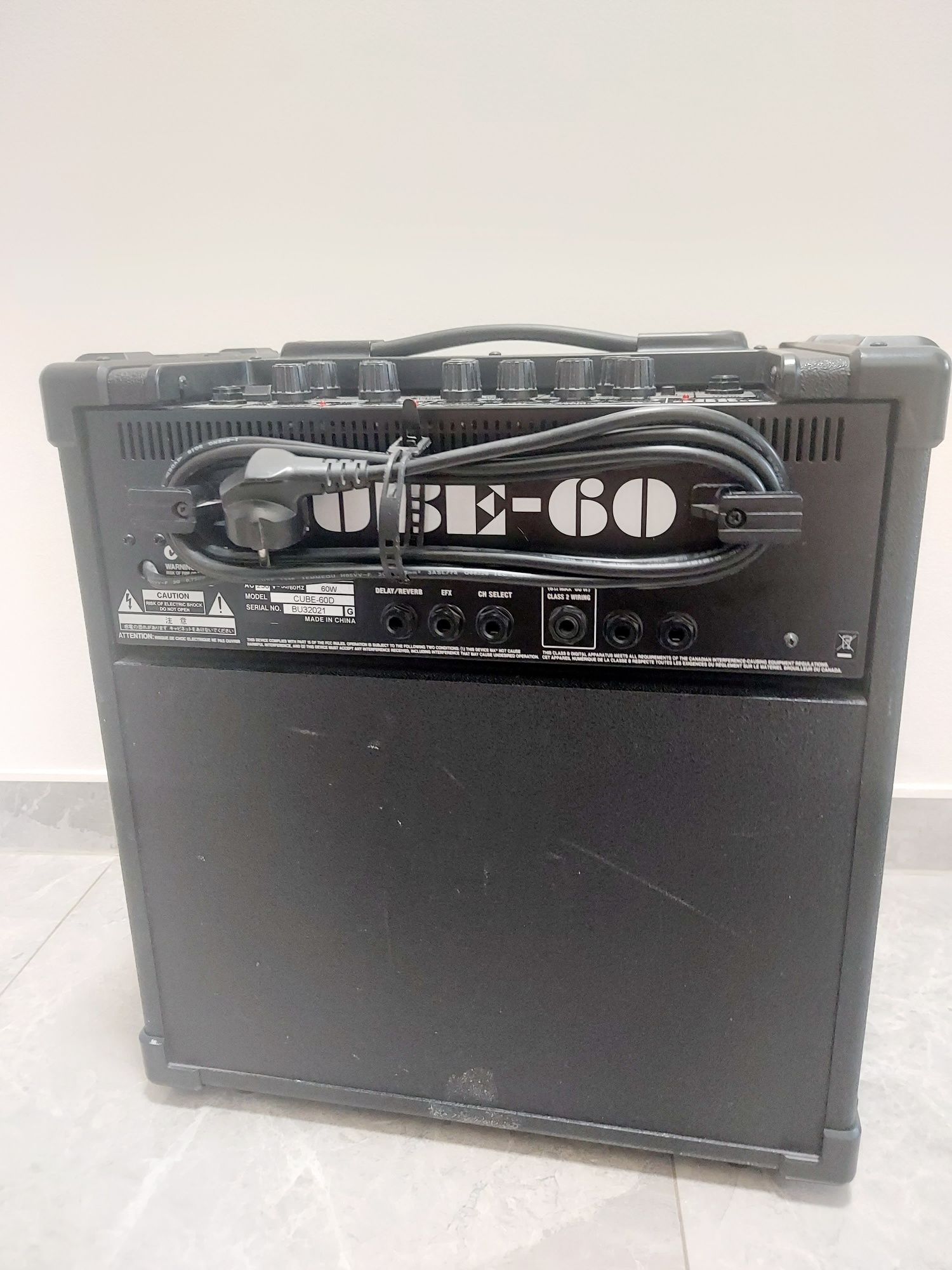 Wzmacniacz Roland CUBE-60