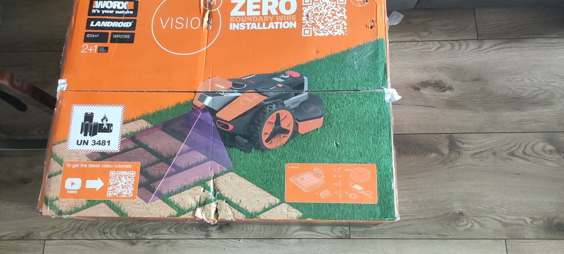 WORX Landroid Vision M600 WR206E
WR206E | do 600 m²
Kup on-line
Bez pr