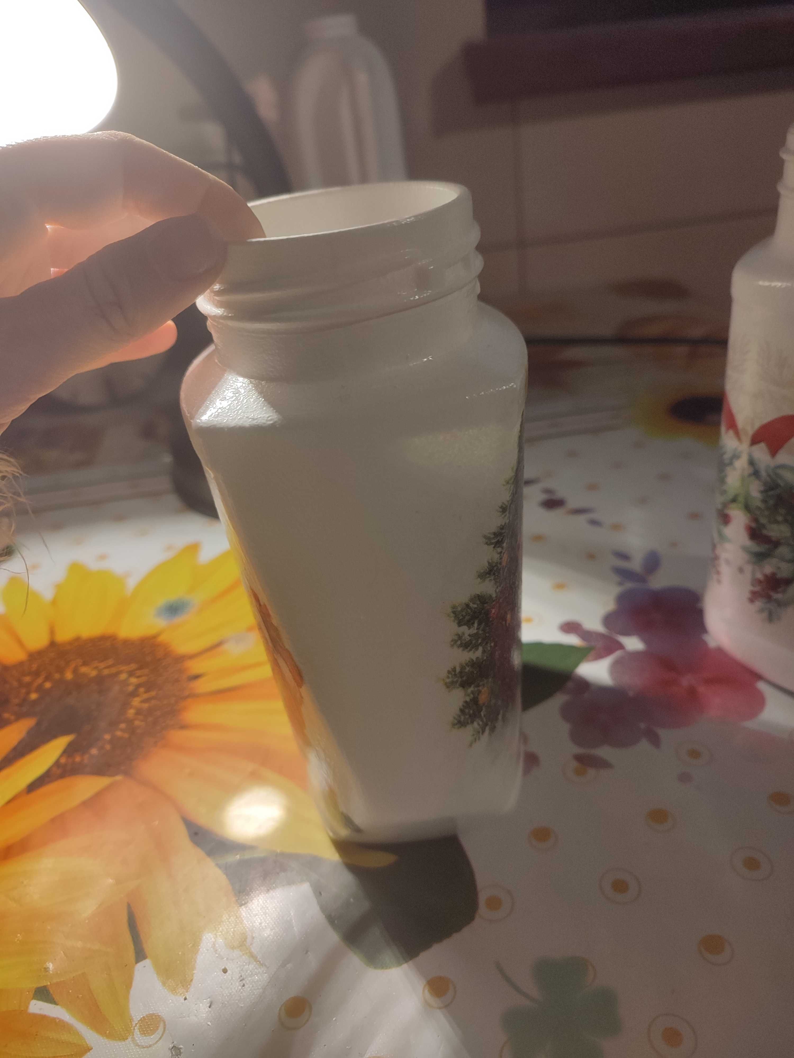 Wazon decoupage, w Mikołaja i renifera