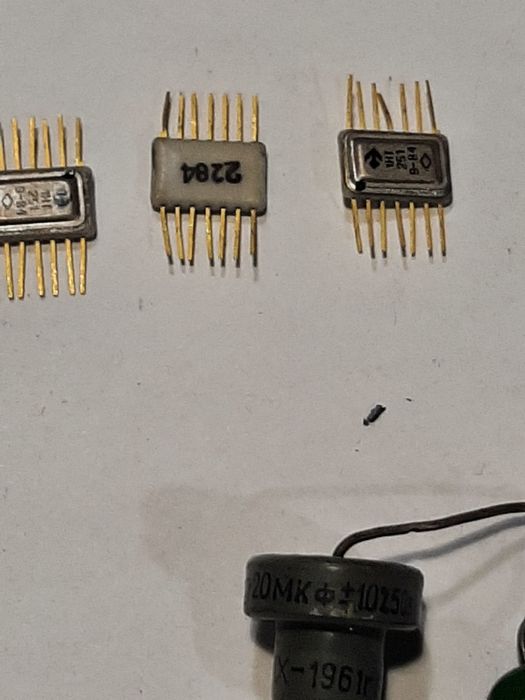 Радиодетали  транзисторв и др
