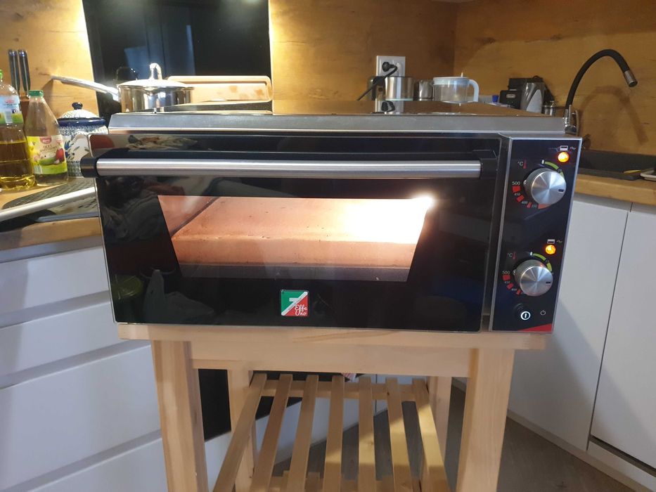 Piec do pizzy Effeuno P134H 500°C z biscotto, łopatami i wiele więcej!