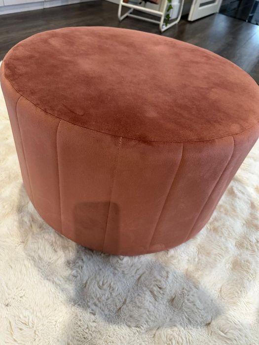 Pufa duża różowa 60 cm