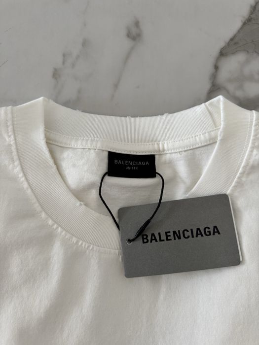 Tshirt balenciaga novas