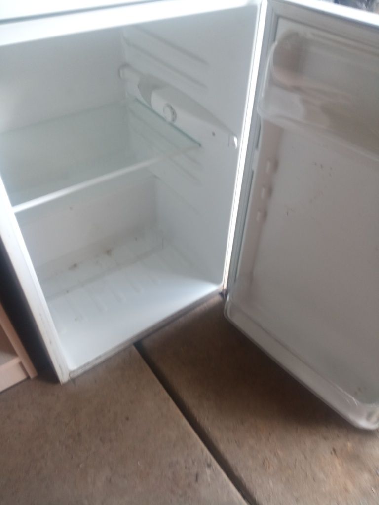 холодильник zanyssi