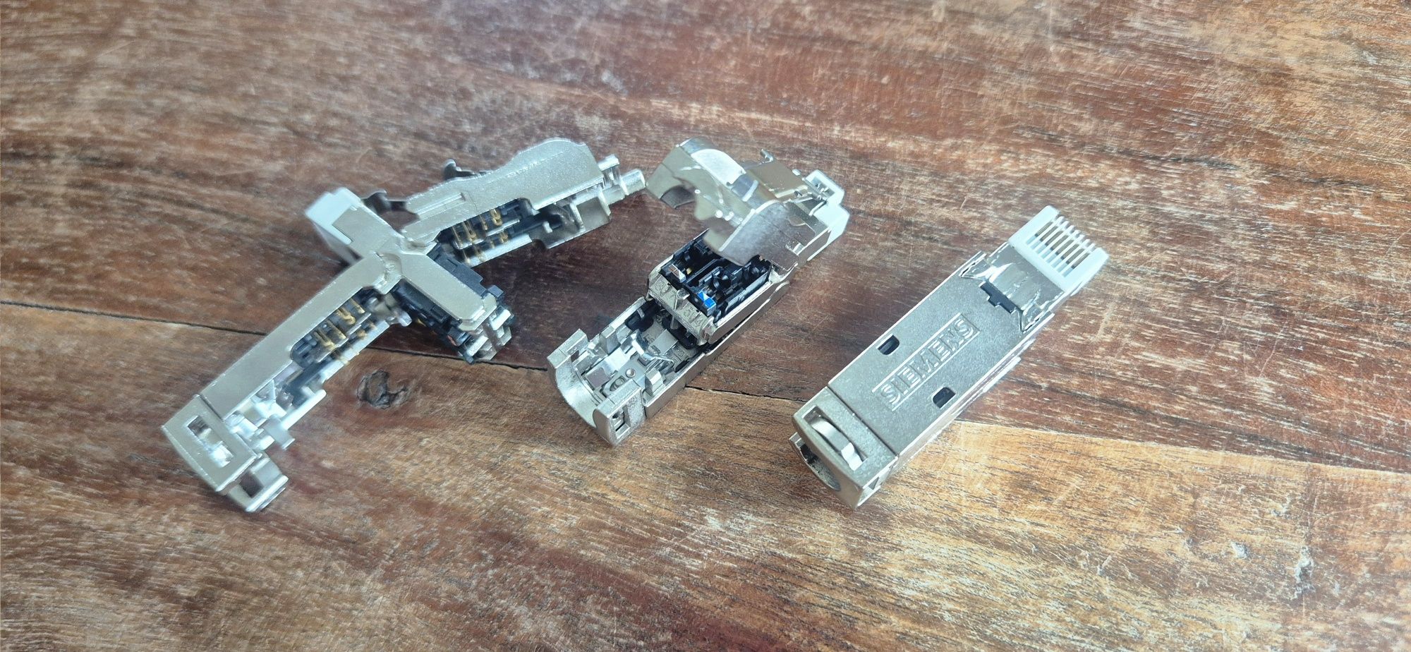 SIEMENS 1Gb/s RJ45 Wtyczka ETHERNET 6GK1901 1BB11