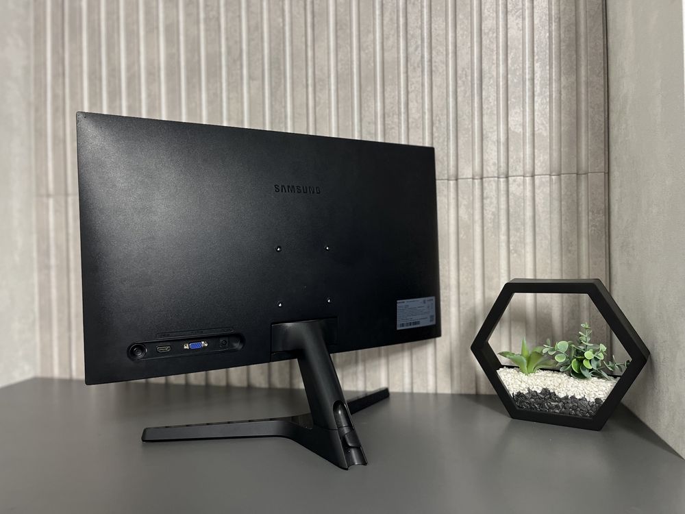Ігровий Монітор Samsung 22R350 22 дюйми full hd